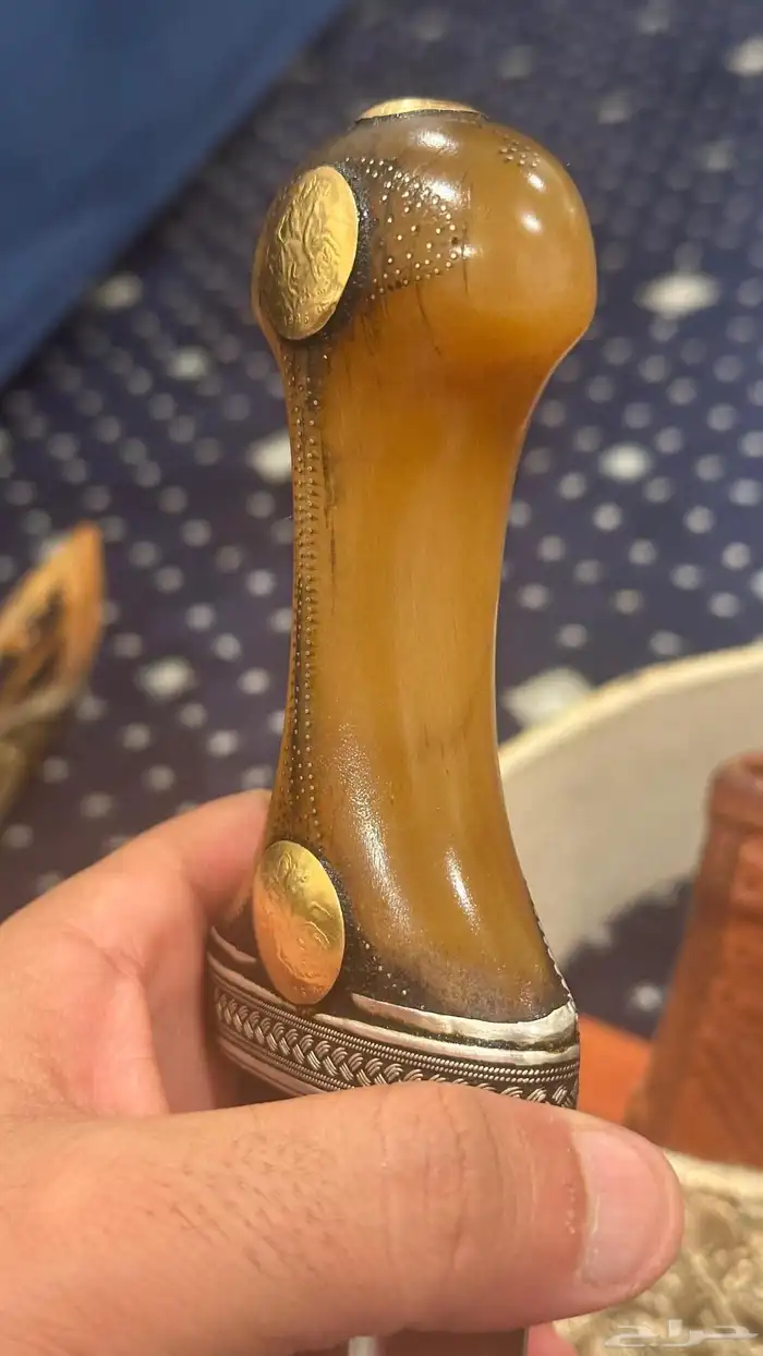 جنبيه زراف مكعب صافيه على الشرط 0