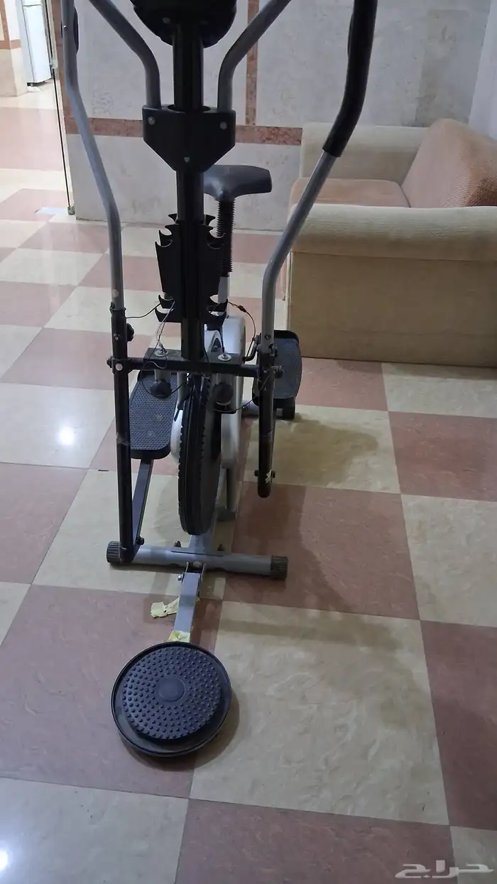 جهاز رياضي نظيف 4