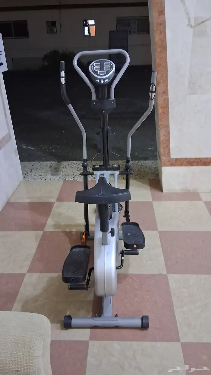 جهاز رياضي نظيف 3