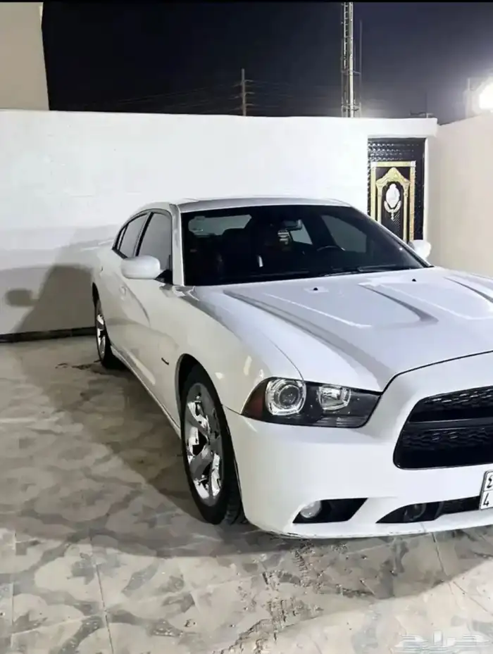 دوج تشارجر rt8. 2014 0