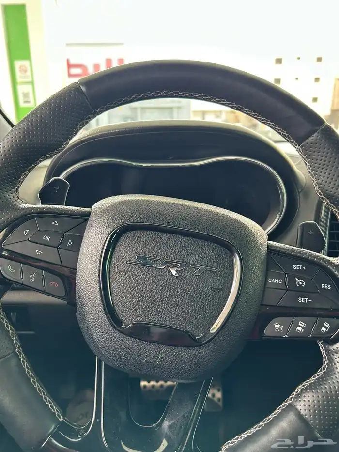 جراند شيروكي SRT بلاك اديشن 2014 9