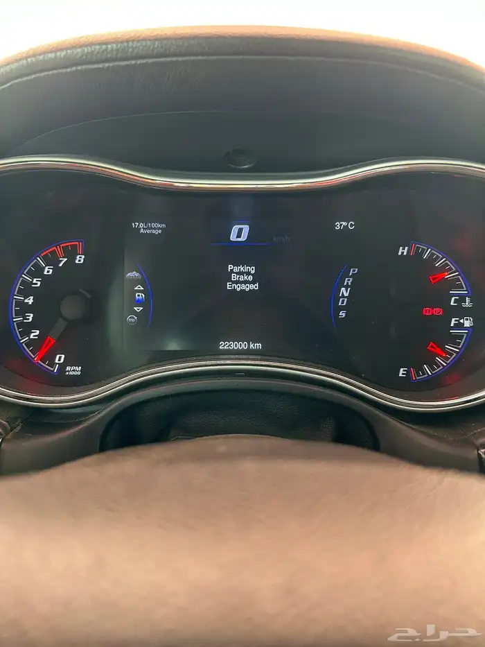 جراند شيروكي SRT بلاك اديشن 2014 8
