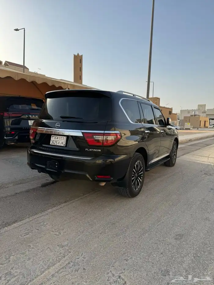 تيتانيوم اسود 2022 1