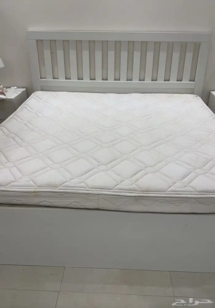 سرير نفرين 0