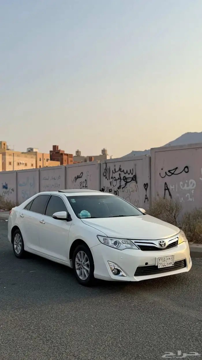 تويوتا كامري 2014 1