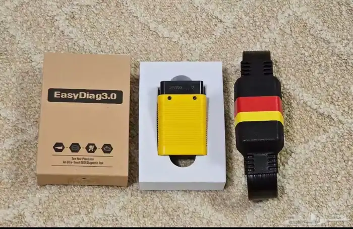 فيشه ايزي دياج من لنش لفحص السيارات launch Easydiag 3.0 2