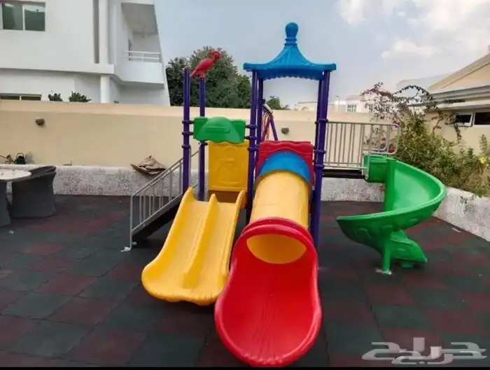 كراسي و طاولات و ألعاب أطفال 27