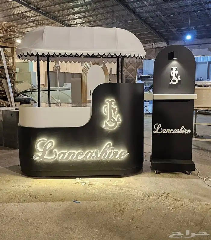 تصميم وتنفيذ البوثات والأكشاك والعربات 7