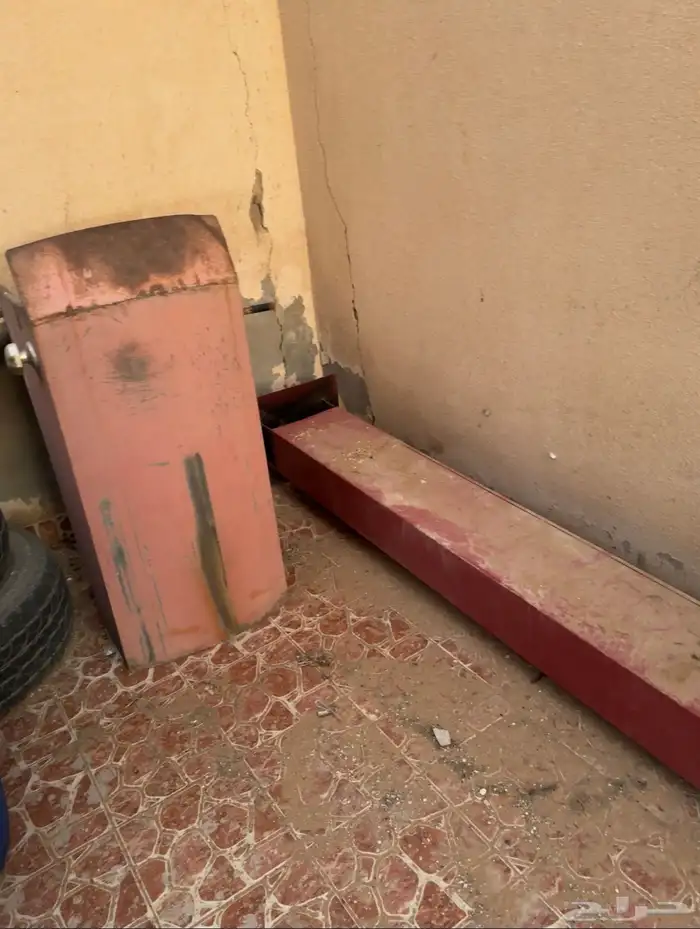 مدخنة 1