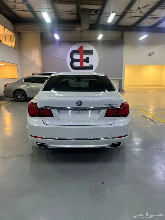 بي ام دبليو 740Li 2