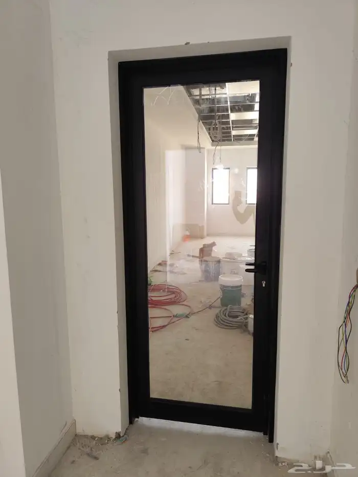 رول شتر توريدوتركيب ابواب واجهات زجاج 9