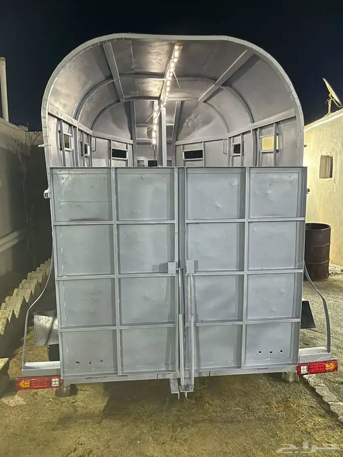 عربة نقل خيل 1