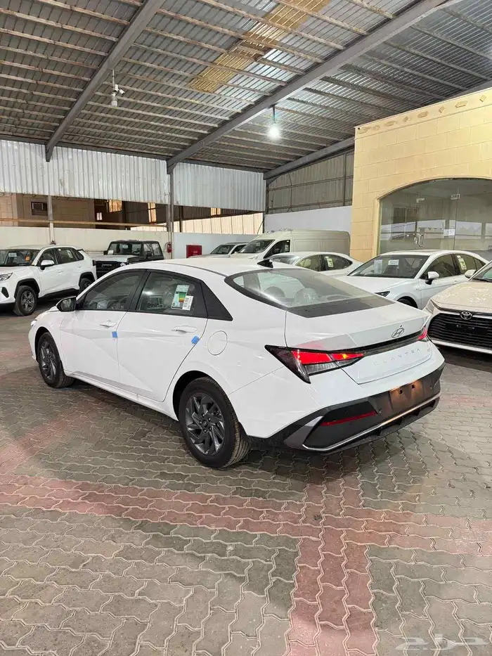 هواندي إلنترا سمارت محرك 2.0L سعودي 2026 3