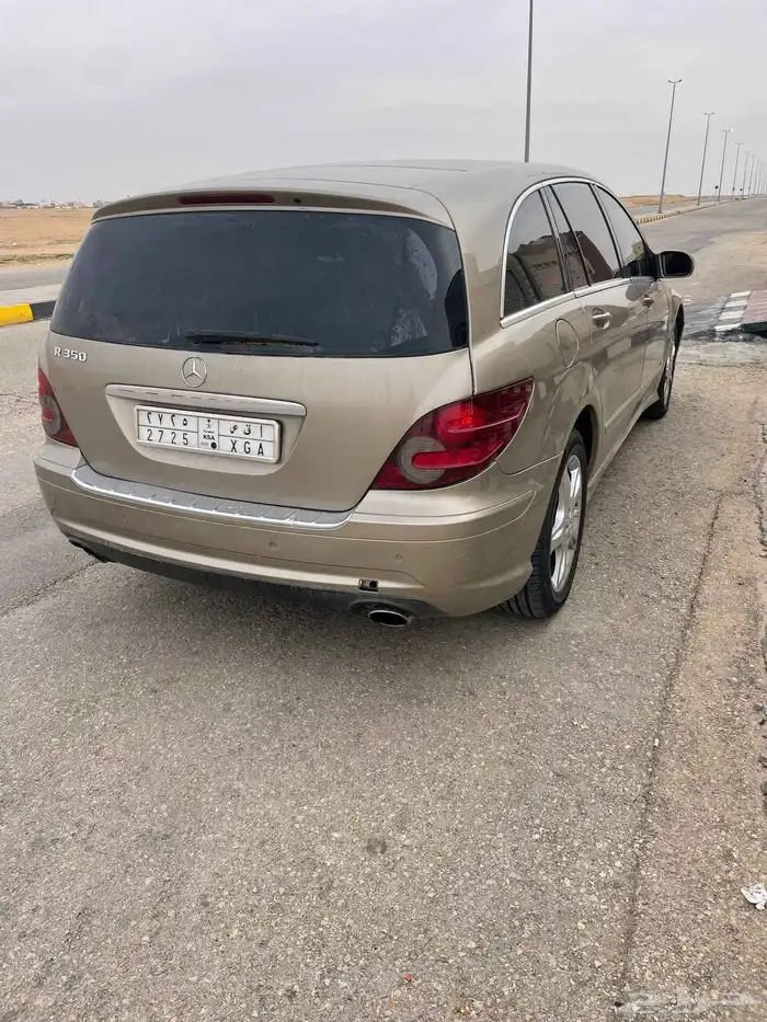 سياره مرسيدس 2009 r350. السياره عاوزه ماكينه 1
