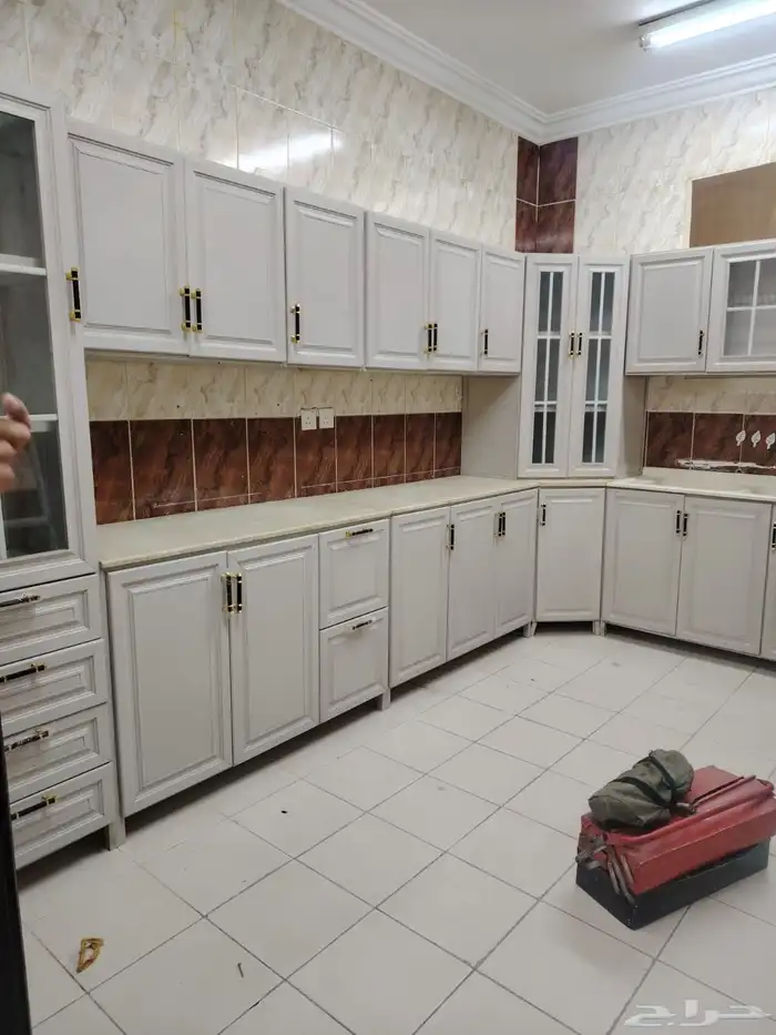 مطابخ جديده جاهزه ومعدله على حسب المساحه التواصل عبر الواتسا 5