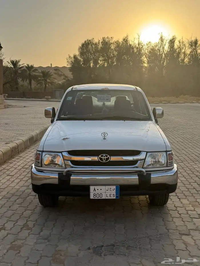 للبيع هايلوكس 2004 0