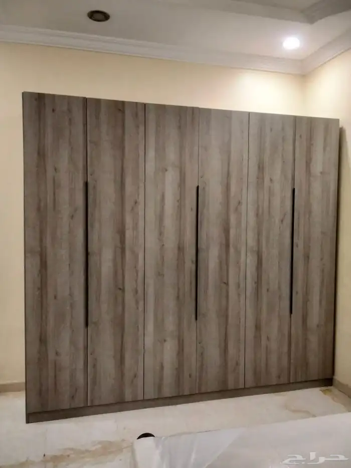 غرفة نوم كاملة  أثاث منزلي  سرير ودولاب وبطانيات 18