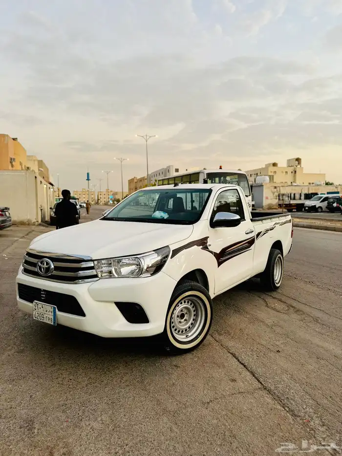 تويوتا هايلوكس غماره بنزين بدون دبل 2018 14