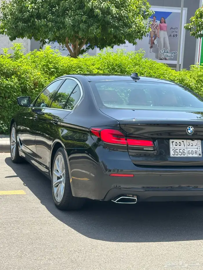 BMW 520 2023 السعر 123000 الف 23