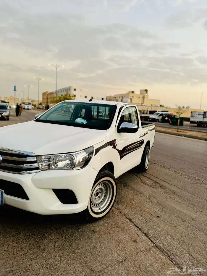 تويوتا هايلوكس غماره بنزين بدون دبل 2018 15