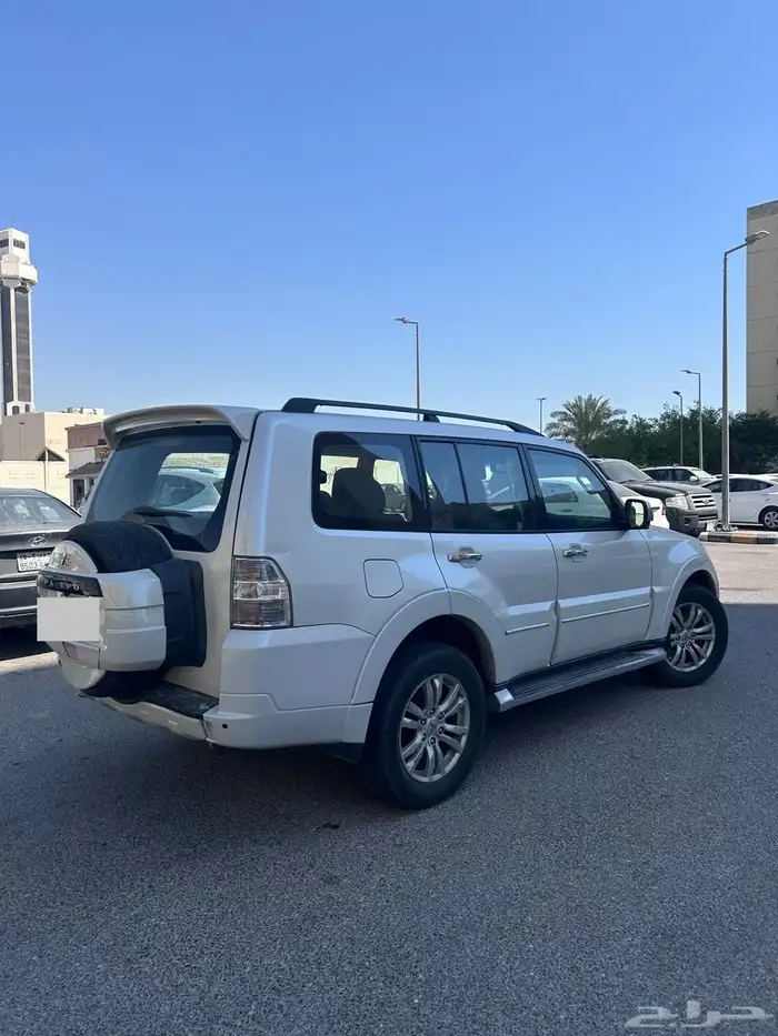 ميتسوبيشي باجيرو 2014 9