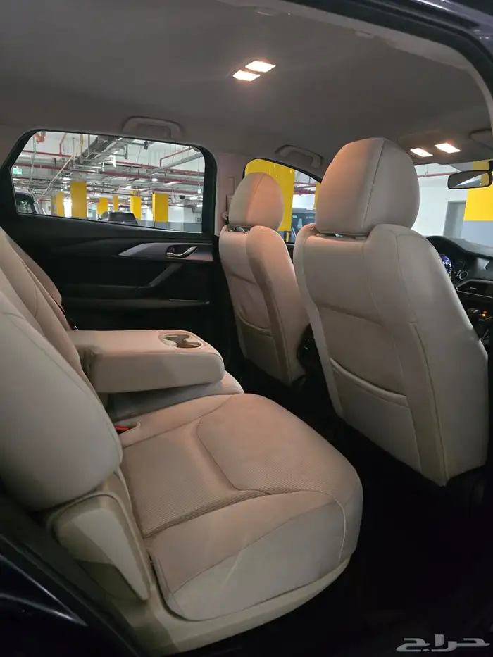 مازدا cx9 فئه مخمل بدون فتحه 12