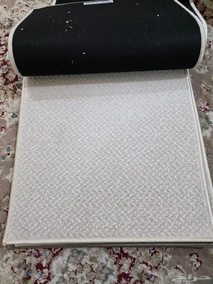 موكيت مربعات بلاط مكتبي مفروشات الطلحه لجميع انواع الموكيت 12