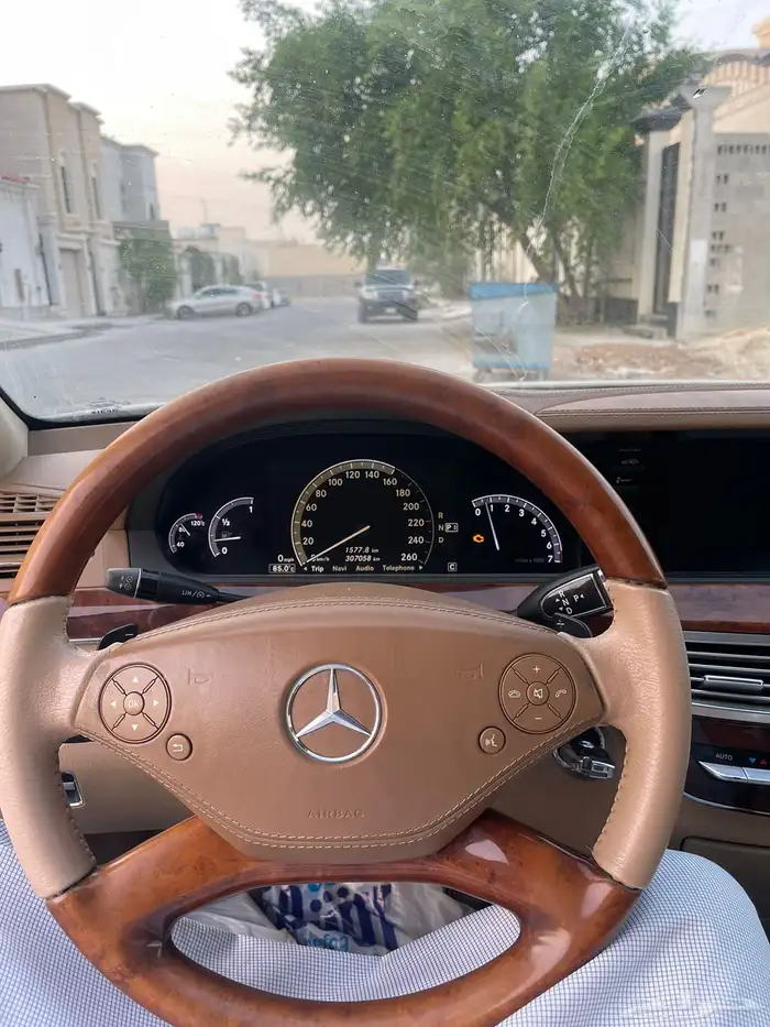 للبيع مرسيدس 2010 s350 7