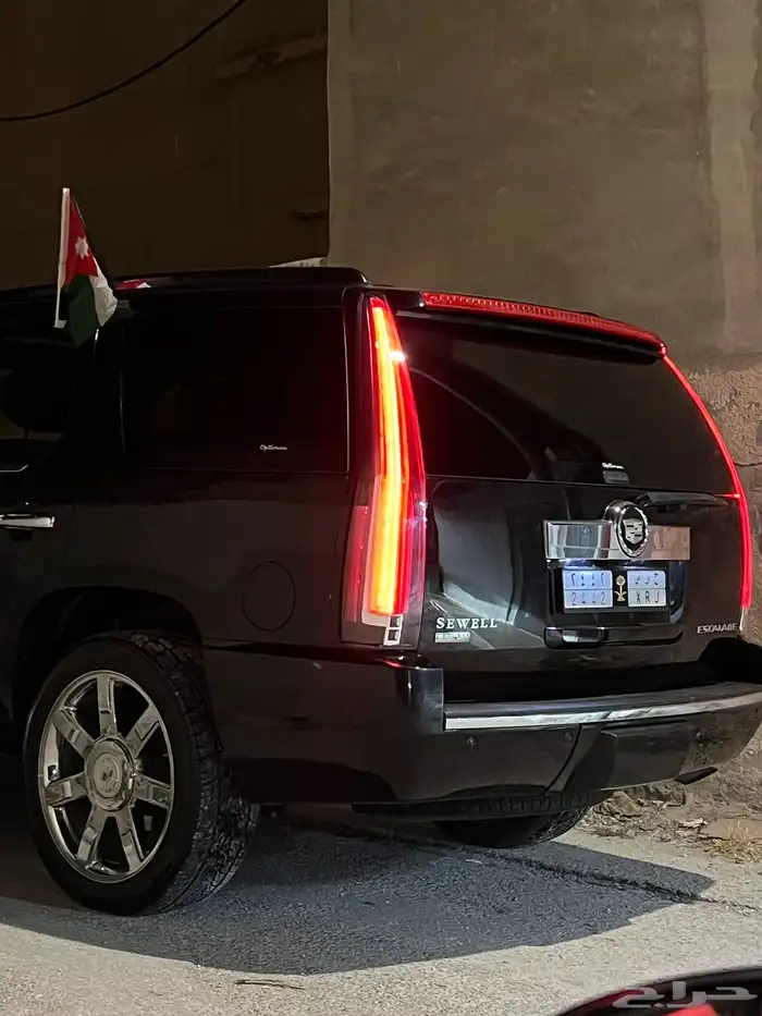 كاديلاك فل كامل للبيع 15