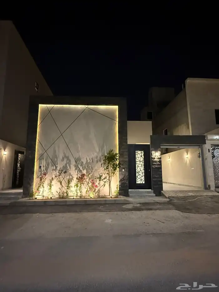 فيلا للإيجار بحي المهديه 0
