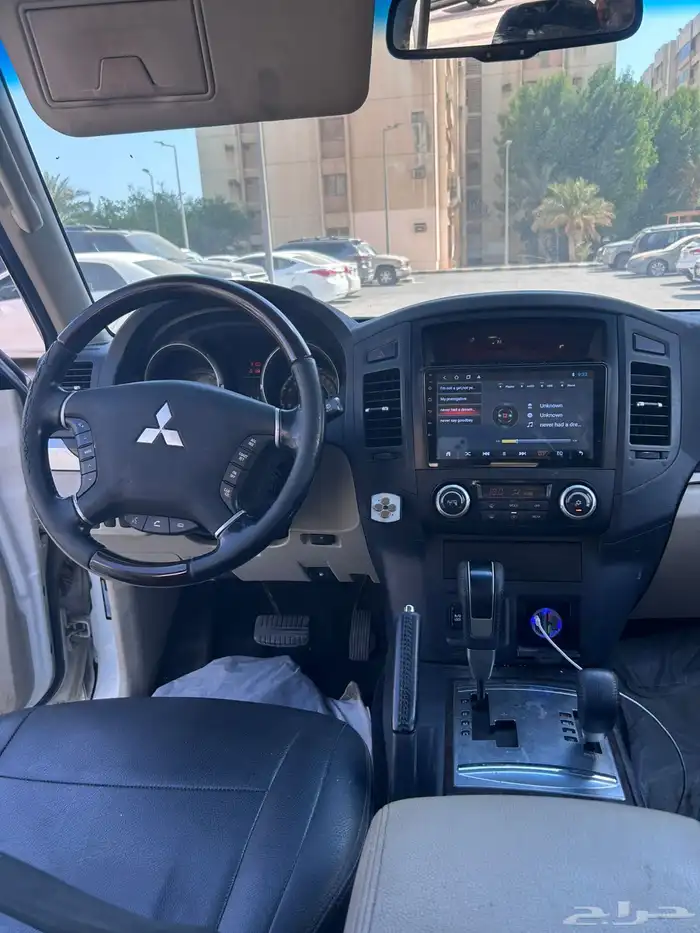 ميتسوبيشي باجيرو 2014 10