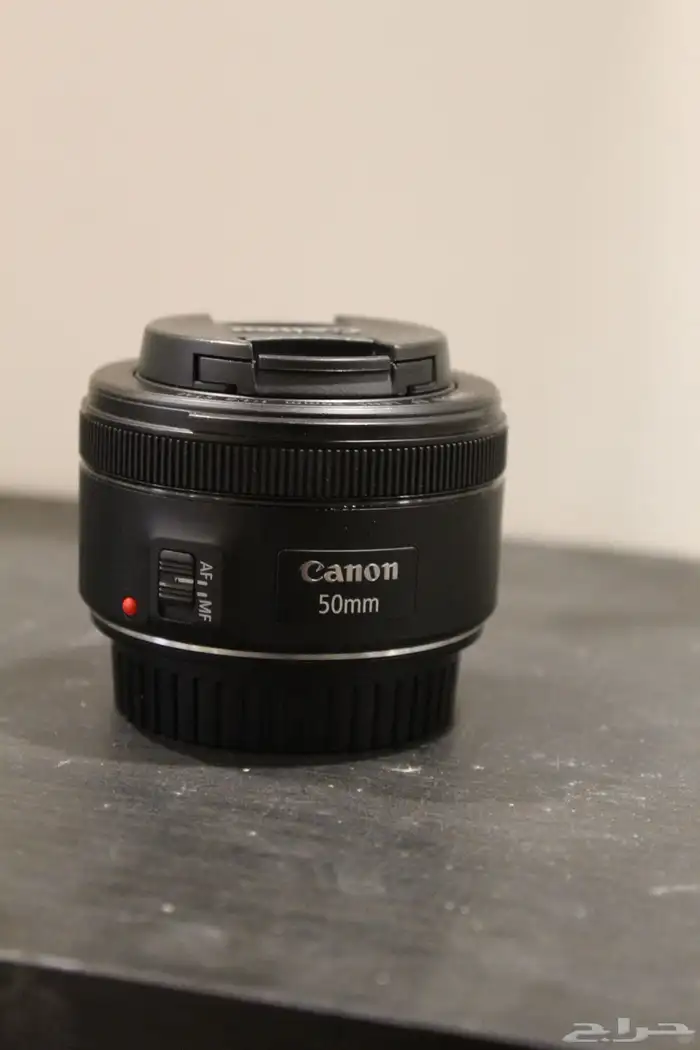 كاميرا كانون Canon EOS 4000D مع عدسة EF-S 18-55mm استخدام 12