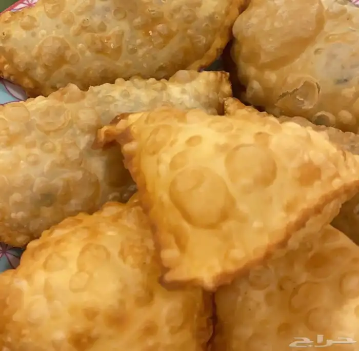 كليجا حايل ولقيمات وطبخات شعبيه 7