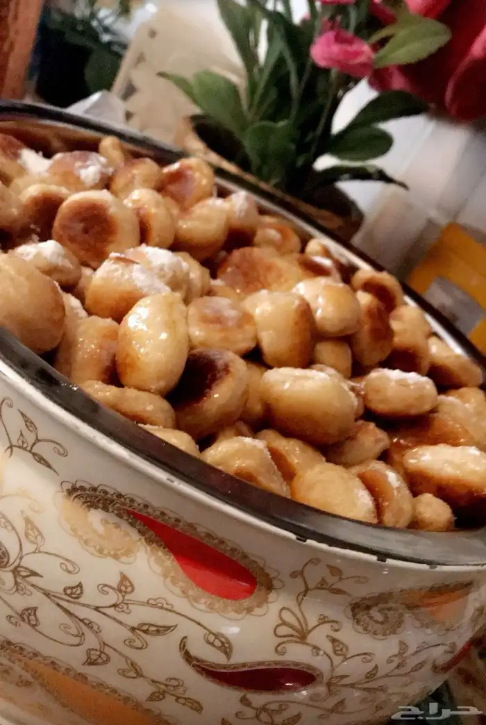 كليجا حايل ولقيمات وطبخات شعبيه 12