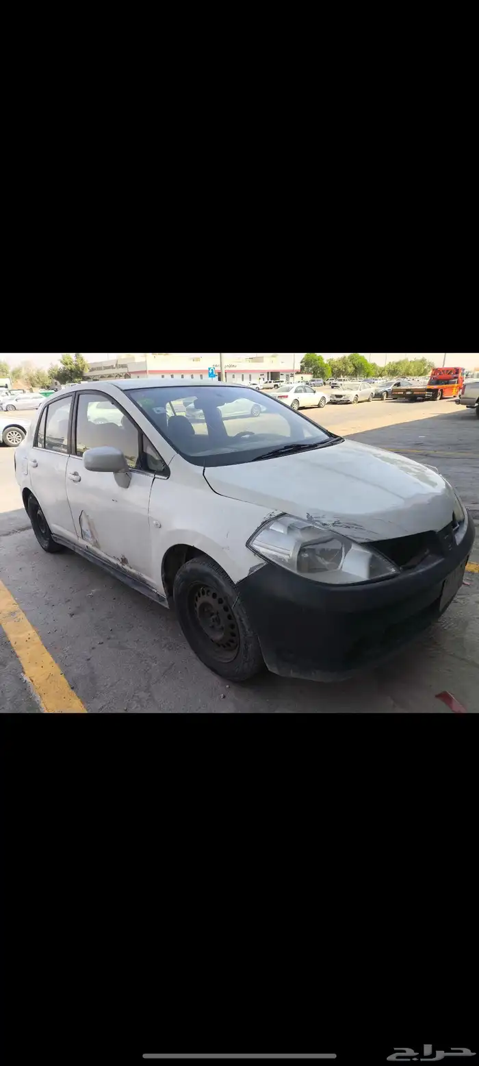 Nissan Tiida 0