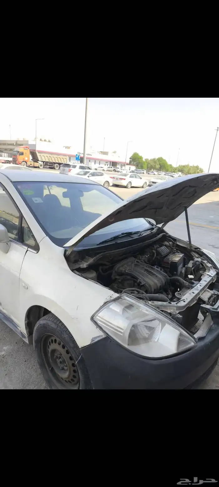 Nissan Tiida 2