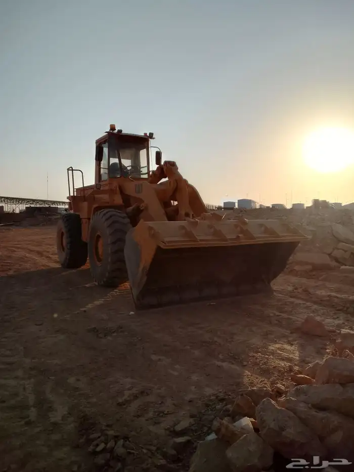شيول لي الايجار تحميل مخلفات توريد دفان صبيب ردميه حفريات 0
