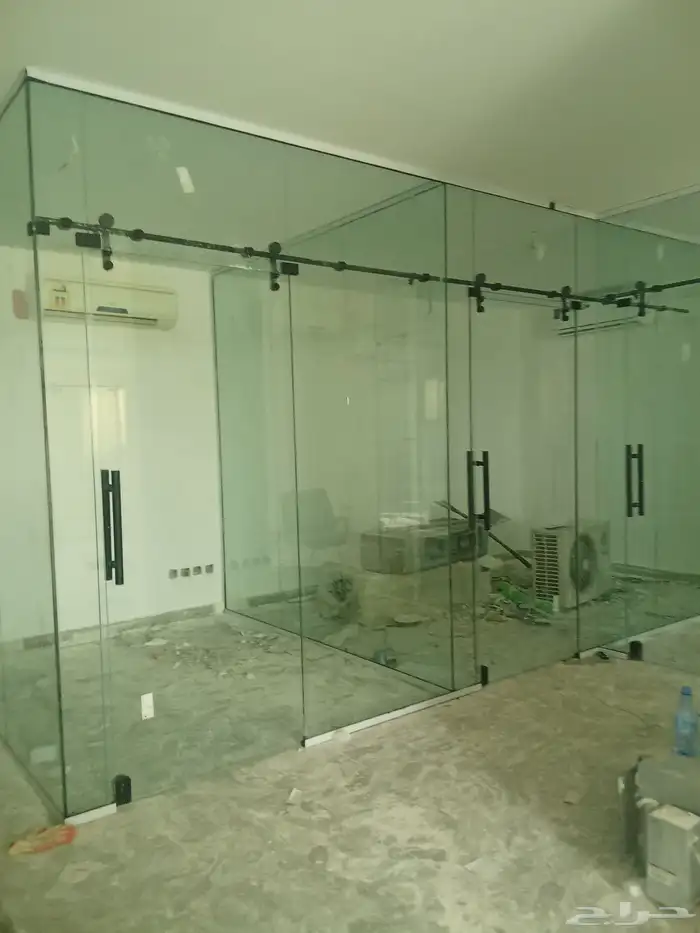 زجاج سكريت 0