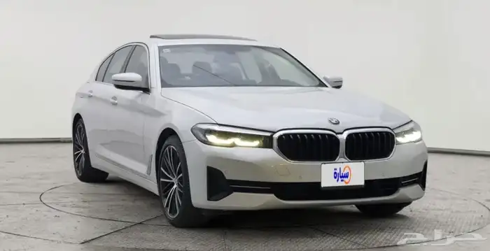بي ام دبليو i 520 موديل 2022 1