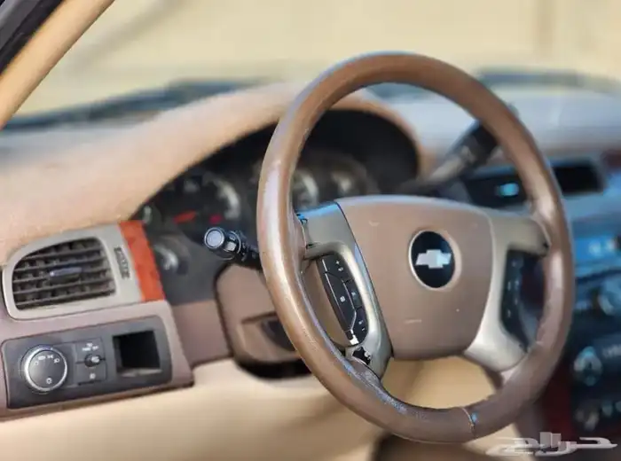 تاهو للبيع 2013 او للبدل بسيارة صغيره مديل حديث 7