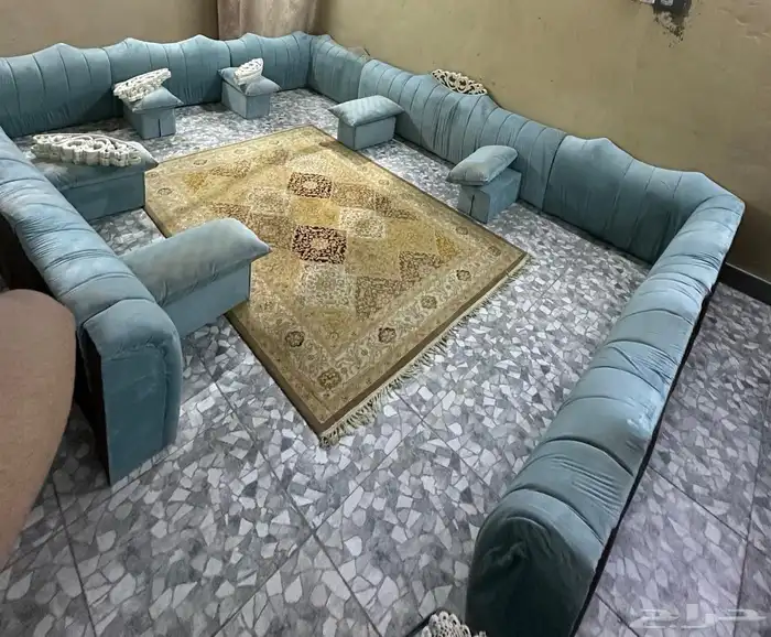 مساند شبه جديدة مساحه 5 في 5 4