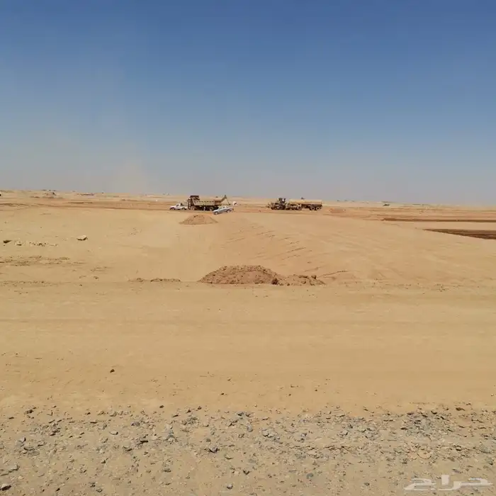 للبيع ارض شمال الجامعه بسعر رمزي 1