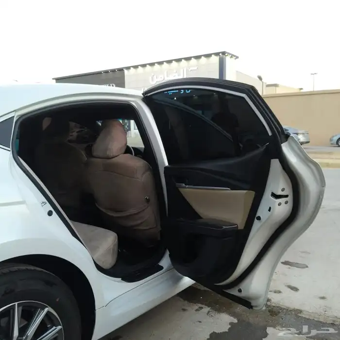 كامري 2025 سعودي 12