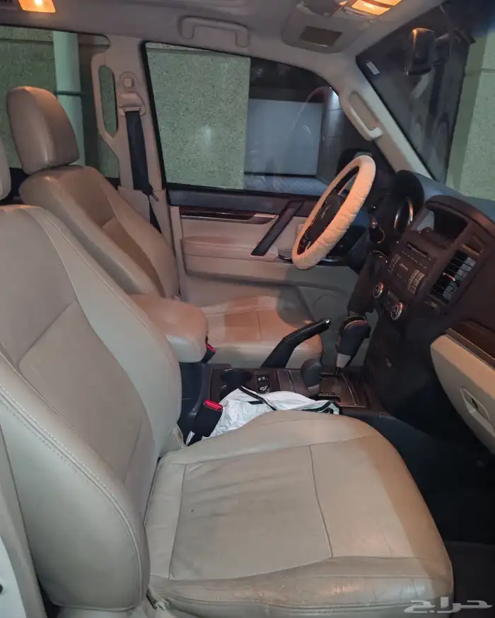 ميتسوبيشي باجيرو 4