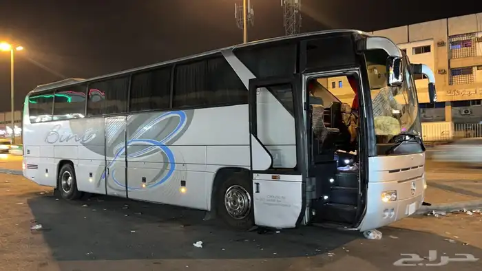 باصات للإيجار اليومي والاسبوعي والشهري للتواصل 1
