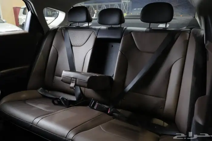 كيا 4 نص فل 2026 9