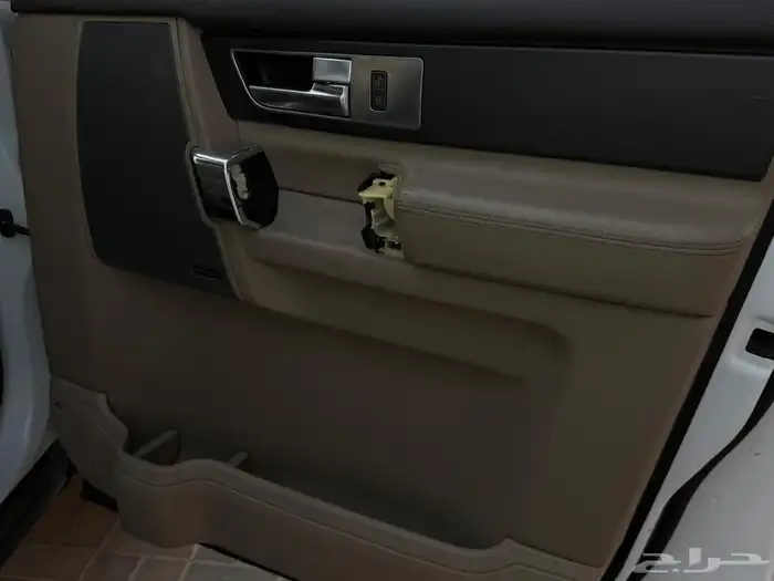 لاند روفر ديسكفري Land Rover Discovery 2013 39