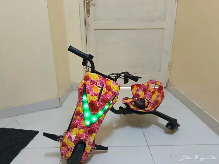 سكوتر بناتي شاحن جديد 450 ريال 3