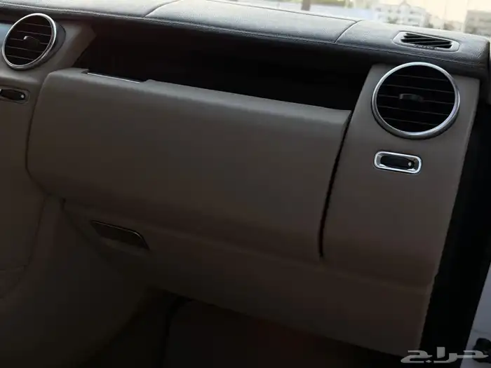 لاند روفر ديسكفري Land Rover Discovery 2013 23