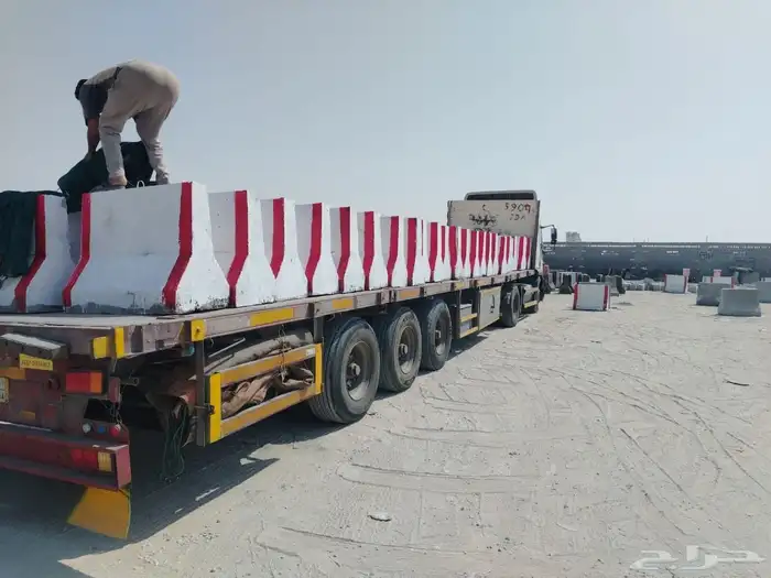 صبيات وحواجز خرسانية 1